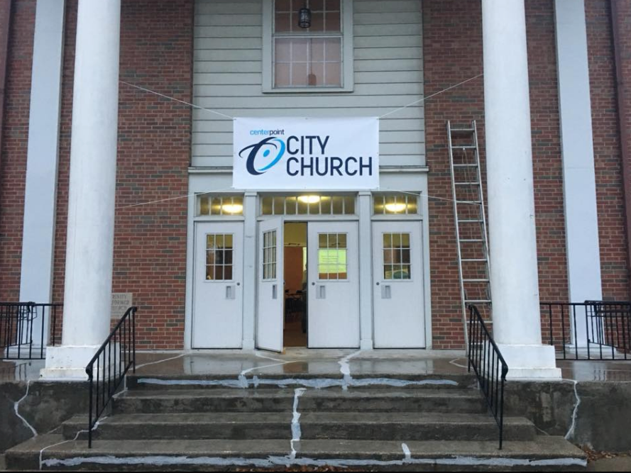 Front entrance to cneterpoint city church
